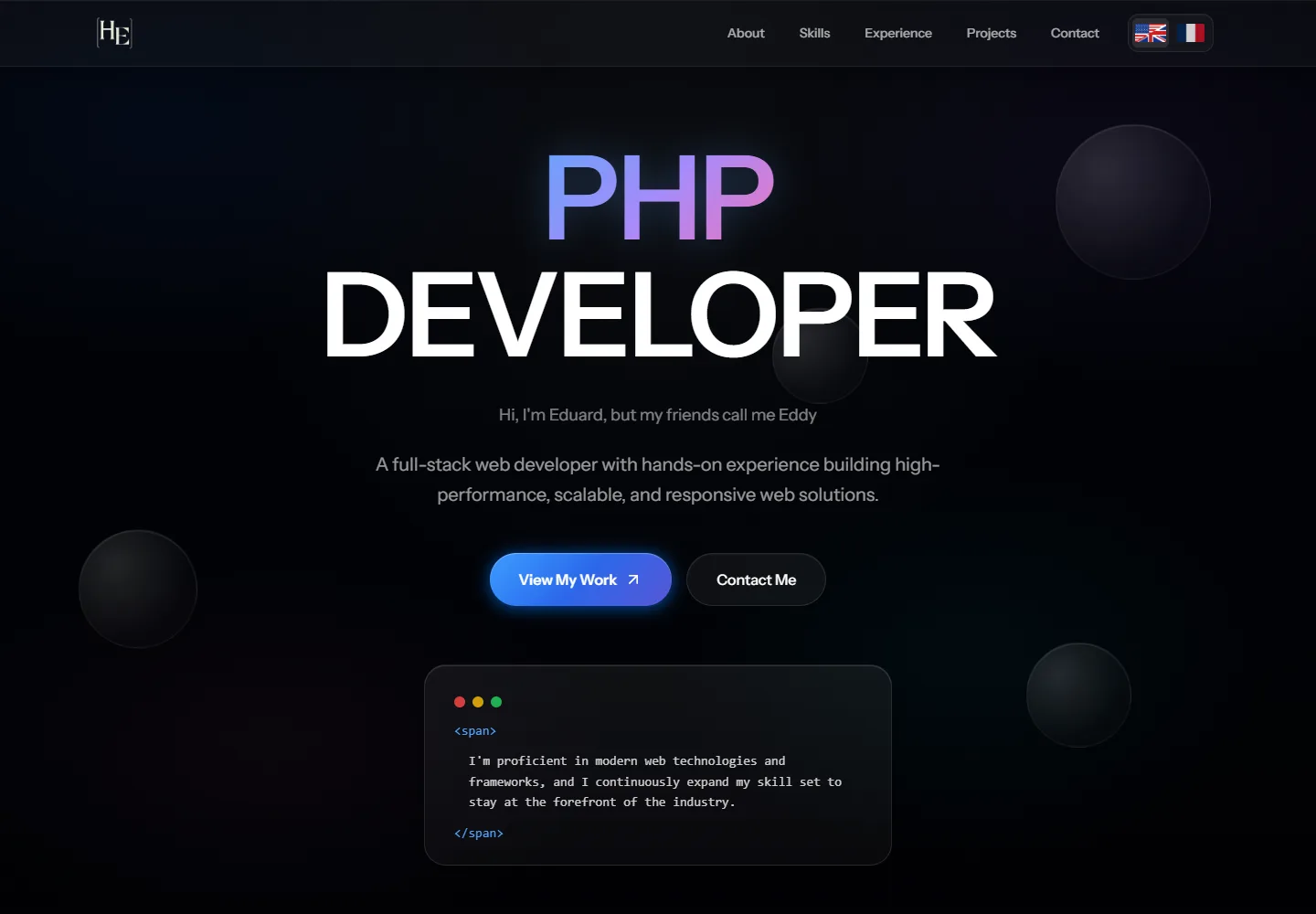 Portfolio freelance avec présentation full-stack PHP et Laravel